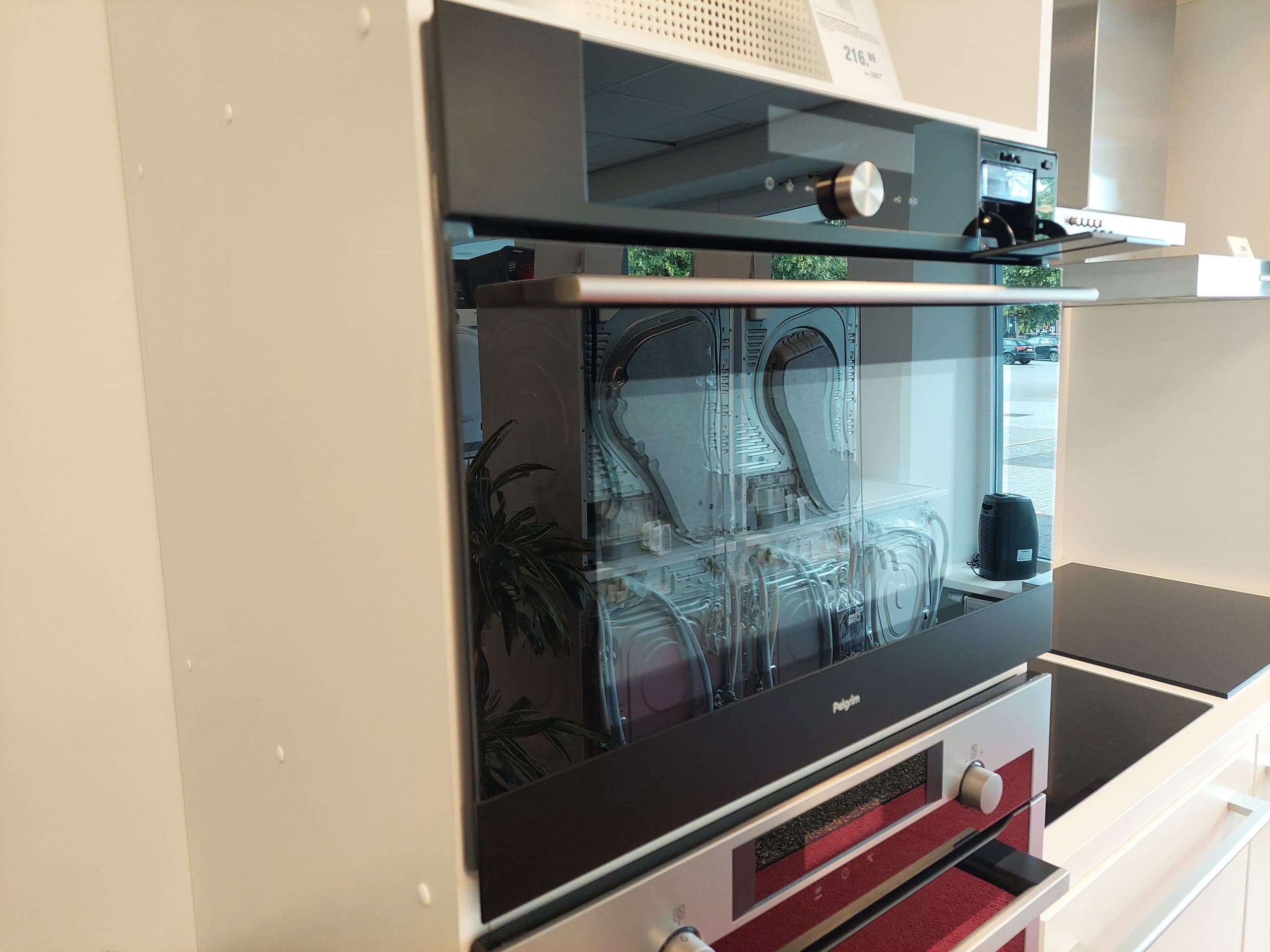 Keuken-inbouwapparatuur in de winkel van Electro Centrum Driessen